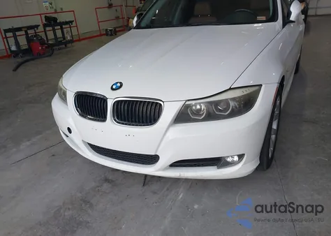 2011 BMW 328I z USA, uszkodzony, nr VIN WBAPH7C54BE677451